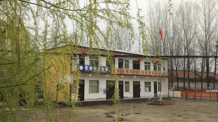 舞阳县吴城镇改善人居环境扮靓乡村颜值