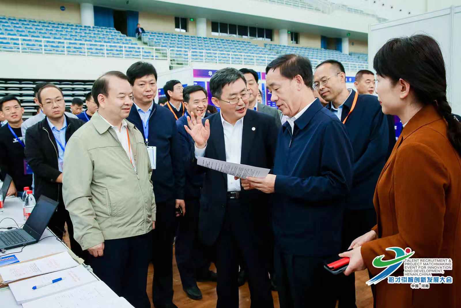 听现场河南招才引智首场省外招聘在沪举办高质量发展河南获点赞