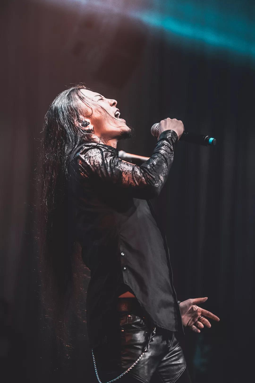 乐队的夏天人气乐队面孔来了seven独家采访