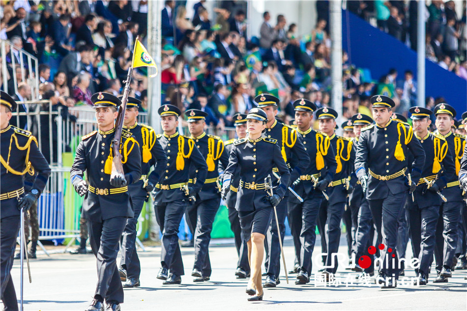 巴西举行独立日阅兵仪式