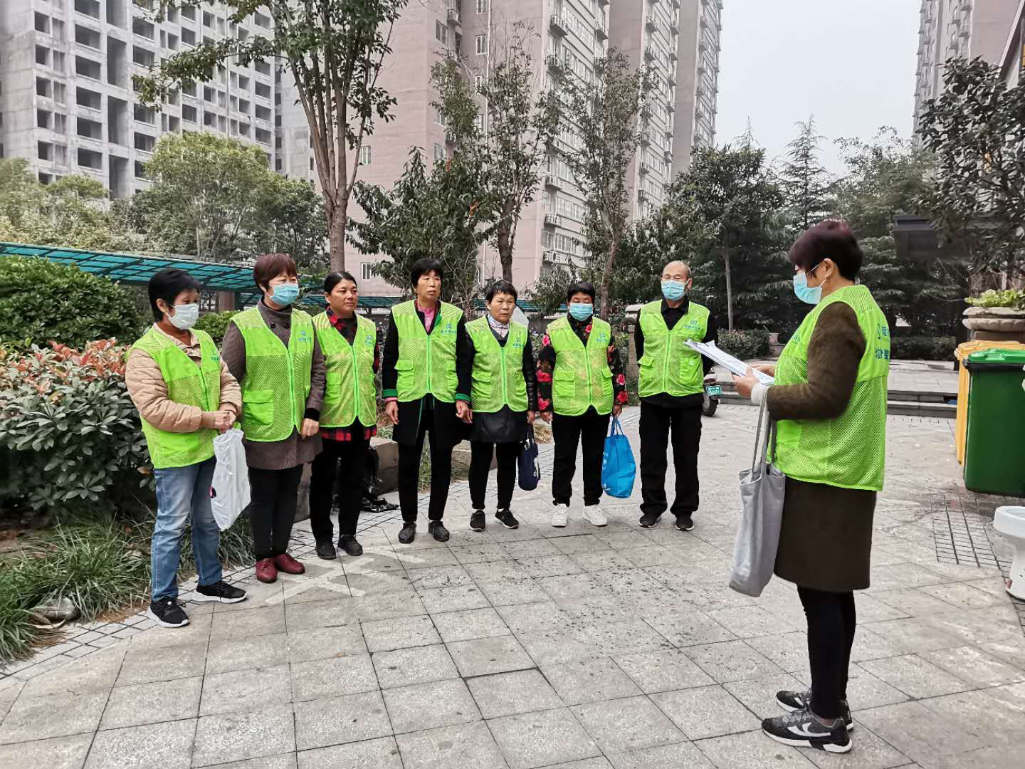 管城回族区金岱街道办开展垃圾分类督导员0202岗位大练兵活动