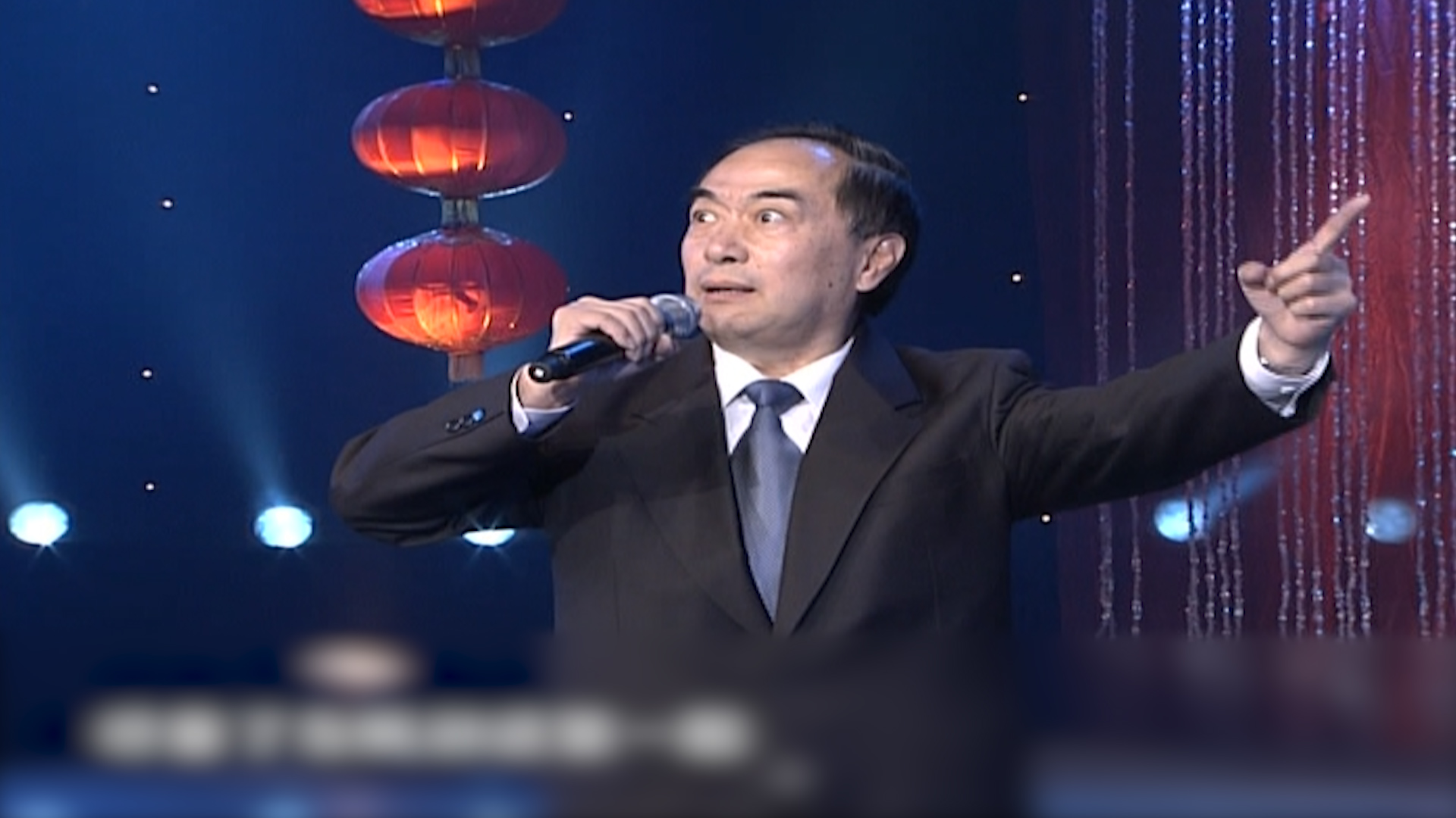 开口赢得满堂彩!一首豫剧《探阴山》震撼全场