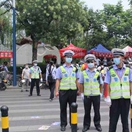 考生忘带身份证 交警8分钟带考生开证明