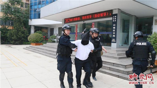 河南警方共打掉黑恶犯罪团伙1326个 去年全省公众安全感创历史新高