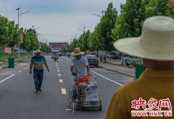 西平县交通局: 完善乡村道路建设 助力脱贫攻坚