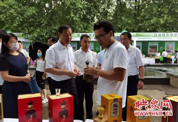 新蔡县参加河南省绿色食品宣传月活动
