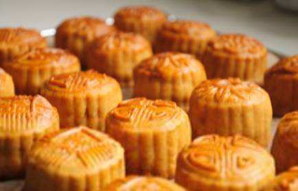 河南省发布“国庆”“中秋”双节餐饮消费警示 谨防月饼“过度包装”