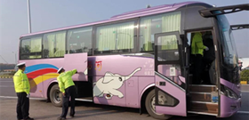 临颍县交警大队强化节前重点车辆检查 筑牢安全防线 