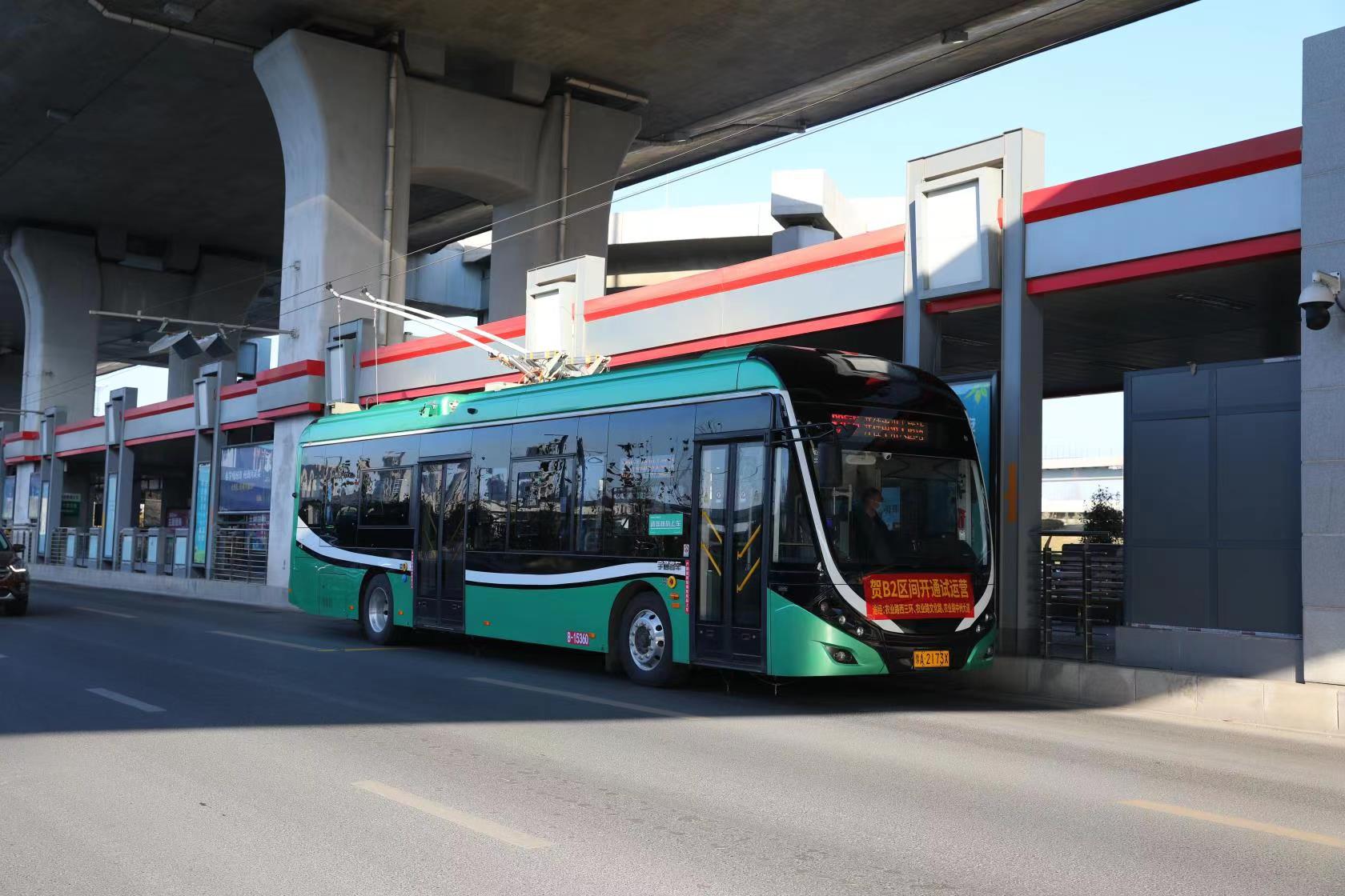 5g现场阔别郑州11年02无轨电车公交今天正式回归