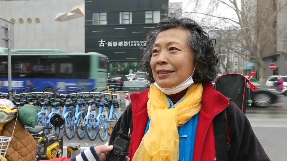 【映象街采】心中有爱，团圆何惧等待 今年你回家过年吗？
