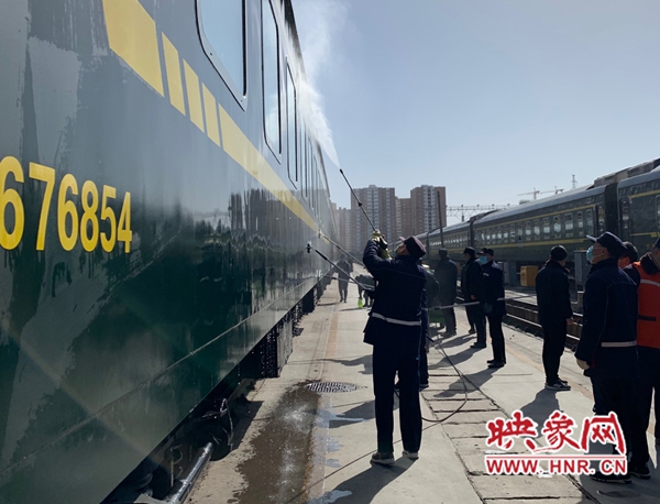 2021年春运正式开启 郑州铁路创新实行多项防疫措施
