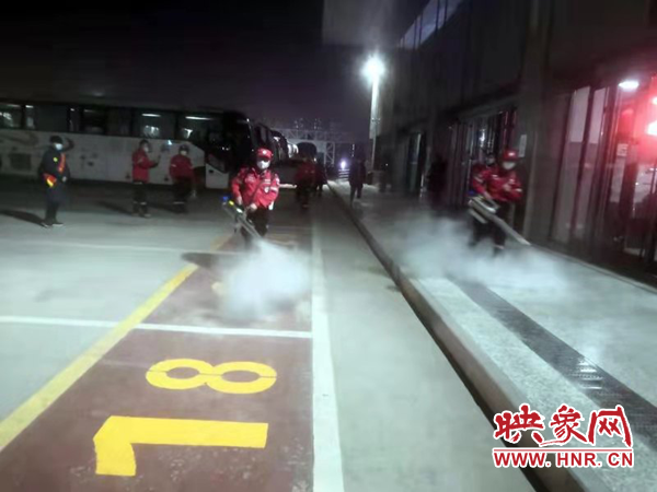 郑州北站全面消杀客运场站 确保旅客出行安全