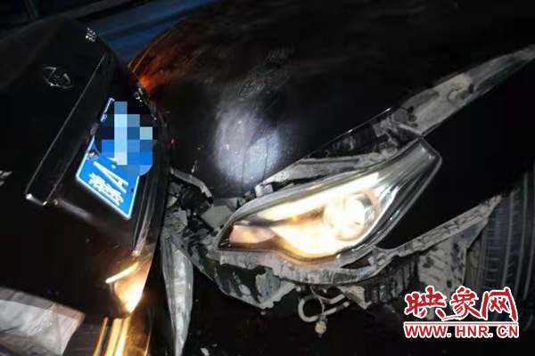 郑州:接机男子凌晨1点疲劳驾驶 “秒”撞前车损失4万多元