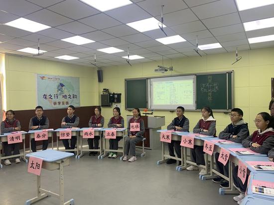 河南省将招聘中央“特岗计划”教师1.25万名，比去年增加了1500名