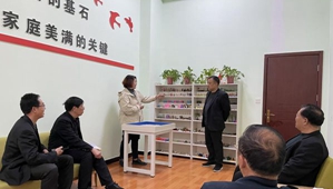 内黄县法院举办调解员培训会