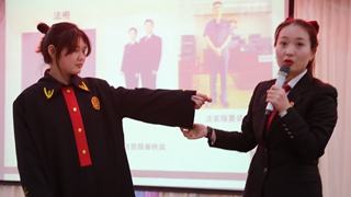 许昌市魏都区法院：普法进校园 法治护成长