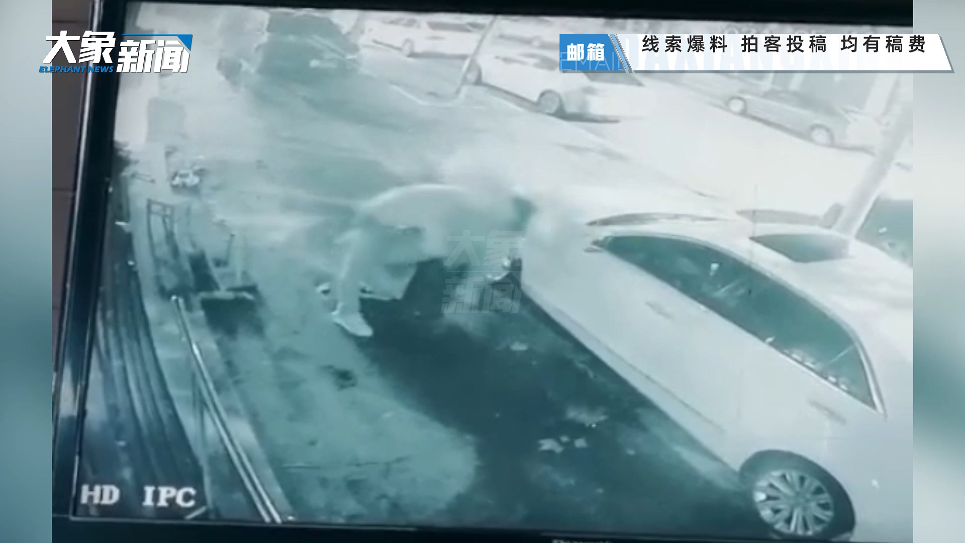 男女街头突然亲热 结果悲剧