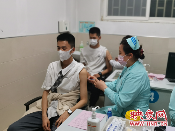 3天共完成接种54803人 郑州市金水区新冠疫苗接种有序进行