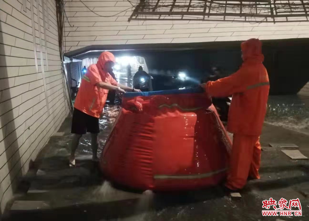 点赞！出动2200余名防汛人员，32座雨水泵站开足马力 郑州暴雨过后通行正常
