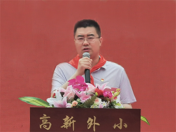 郑州高新区外国语小学举行第七届出彩文化节暨科技文化节