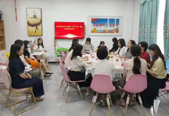 郑州航空港区妇联召开“三新”领域“妇女之家”建设现场观摩座谈会