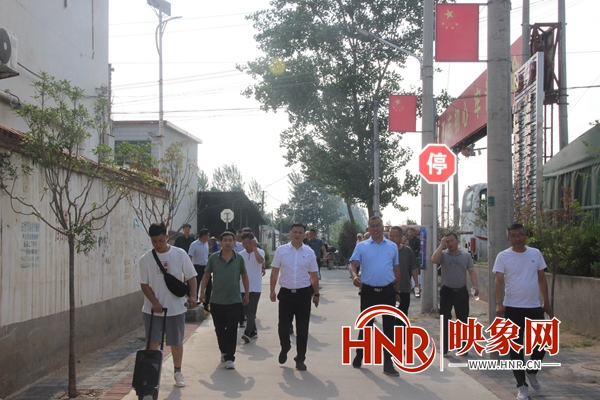 漯河市临颍县繁城镇开展“逐村观摩 逐项过硬”活动