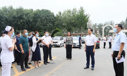张宏义召开市医疗机构防汛应急现场会