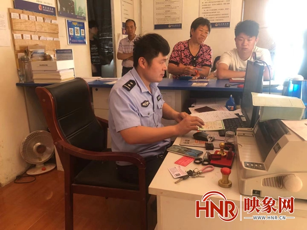 范县公安局陈庄派出所闫国祥：以服务群众为己任 全力做好各项工作