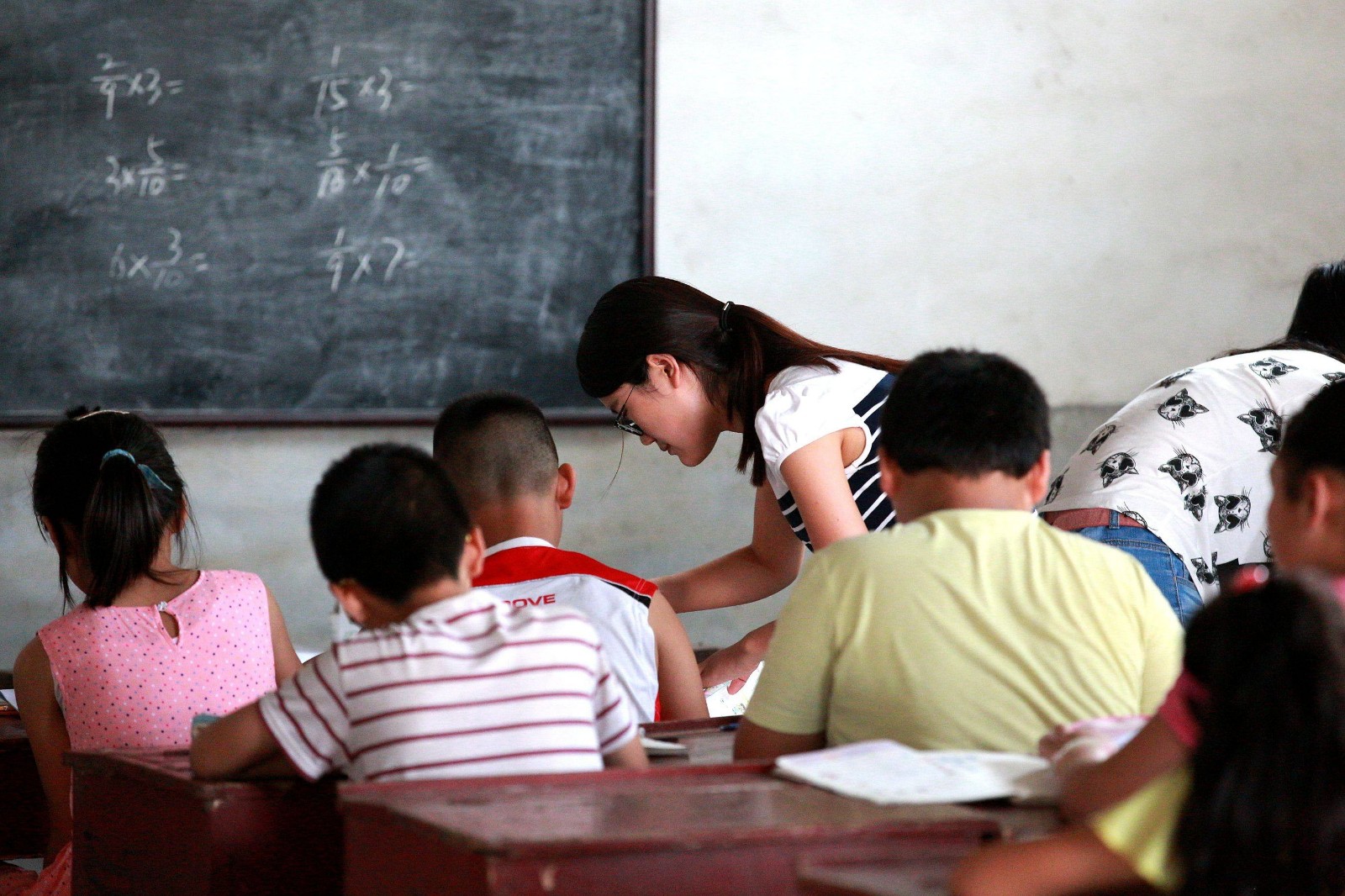 回放:《南方观察》——暑假托管怎么拖,管什么?-大象网