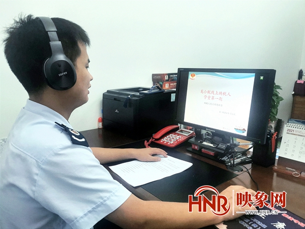开封市龙亭区税务局推行“非接触式”办税 为纳税人送清凉