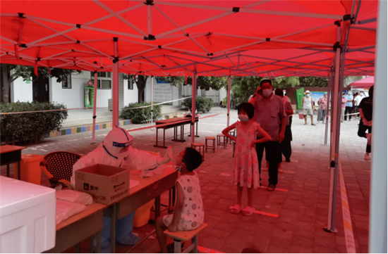 郑州市管城区南曹街道办事处高质量开展第二轮全员核酸检测工作