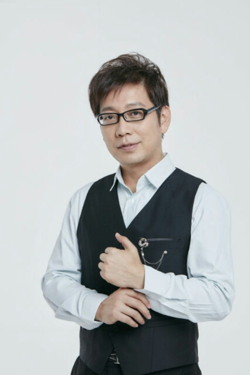 夜读你关门的样子暴露了你的层次主播昊东