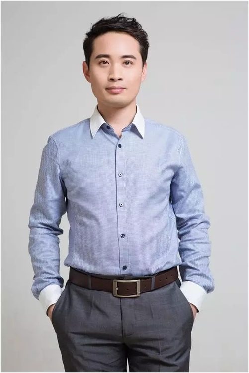 请看《老年人运动宝典》!