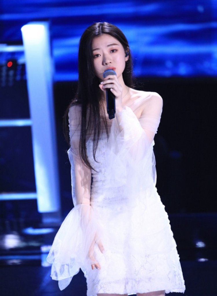 18岁单依纯夺冠史上最年轻好声音冠军诞生