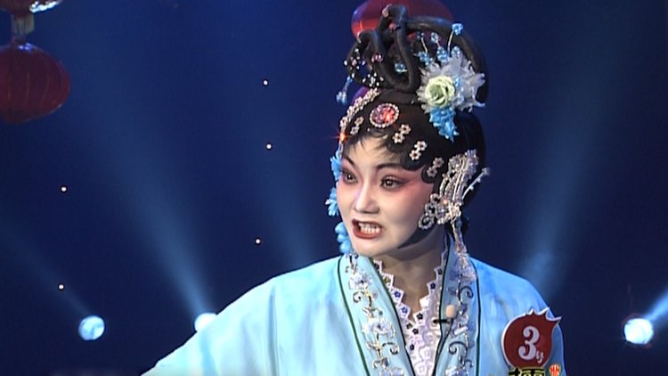 这名字听着就很文艺贾菊兰现场展示双手书法全场掌声不断