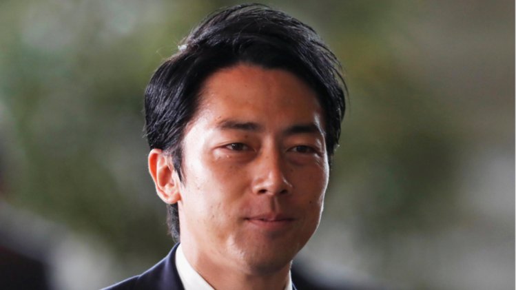 谁将接替安倍日本官房长官菅义伟自民党内占据优势