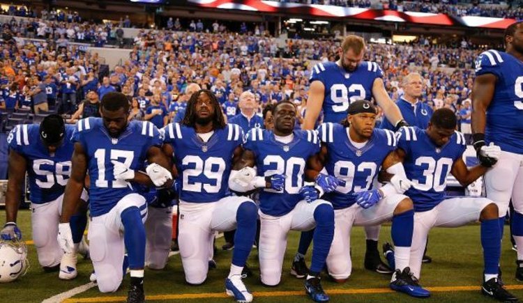 美国职业橄榄球大联盟改变态度支持球员抗议种族歧视