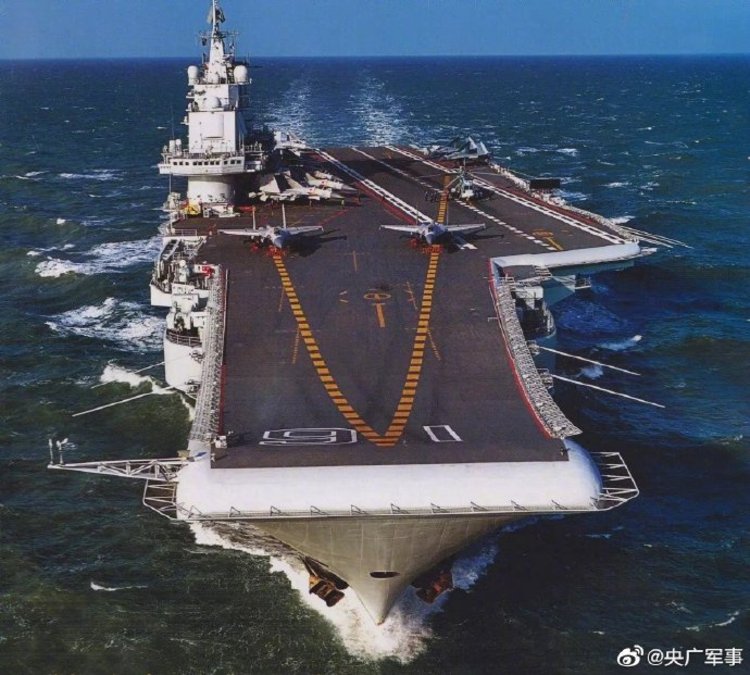 辽宁舰生日快乐