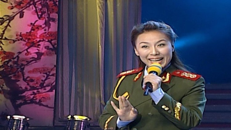 超强军人擂主赵菁演唱小二黑结婚这嗓音老霸道了啊