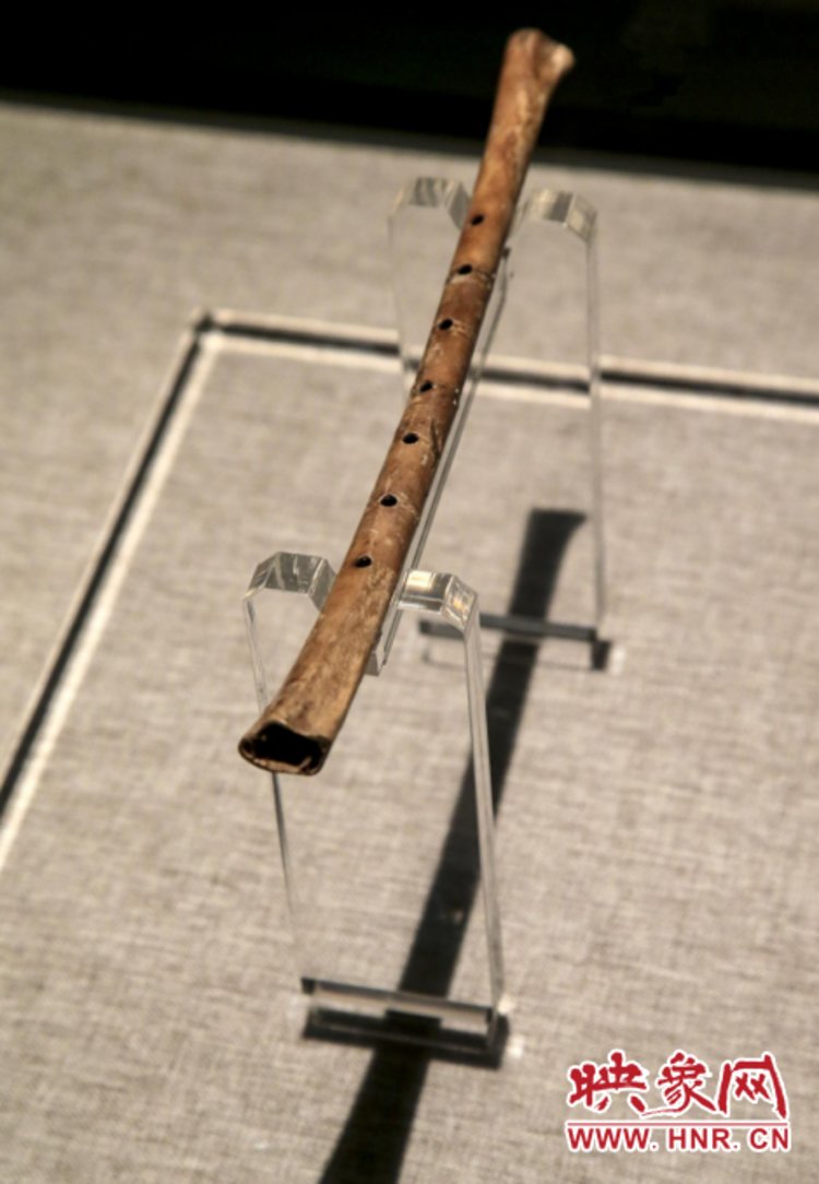 问物河南贾湖骨笛中华第一笛吹响华夏音律历史第一声