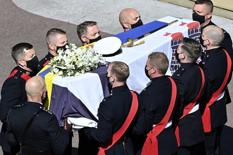 英国菲利普亲王葬礼在温莎城堡举行