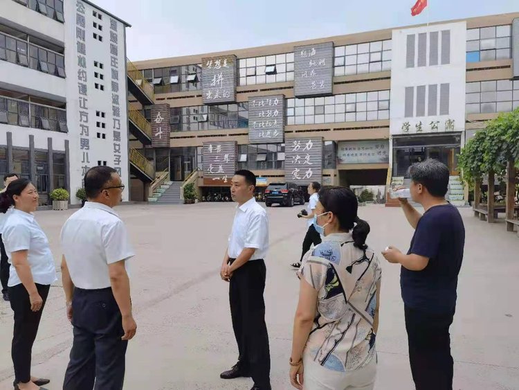 文峰区委副书记宋民到头二三街道督导安全生产隐患排查整治工作