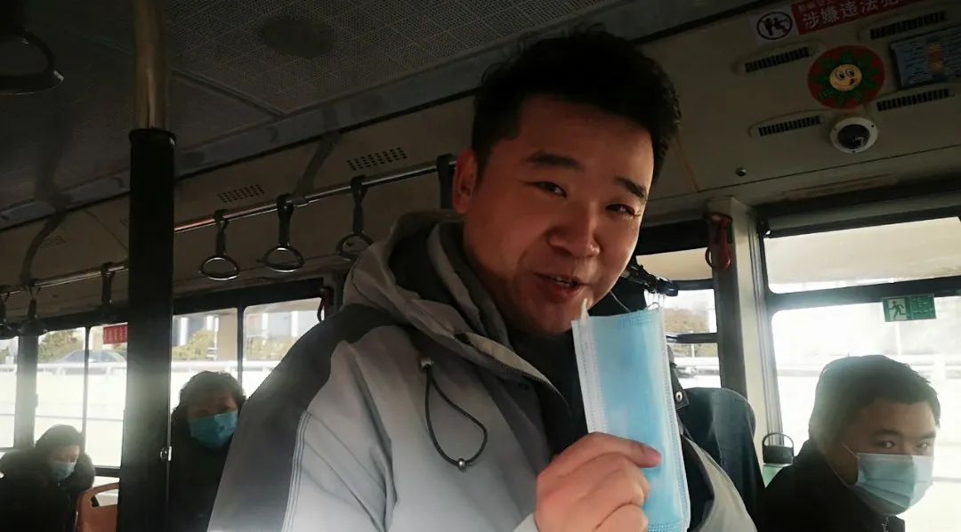 不戴口罩！在郑州乘地铁、公交、网约车的后果是…记者实探！